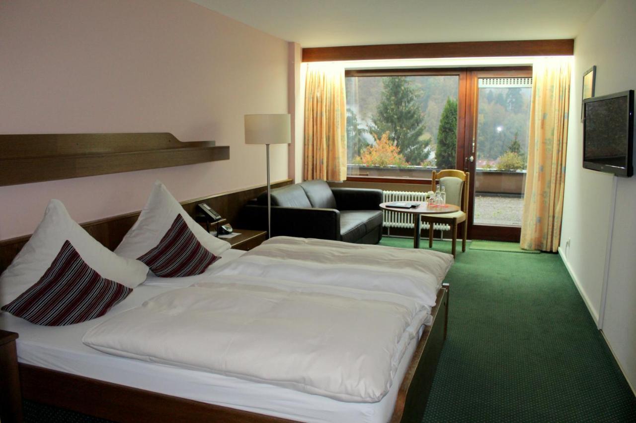 Hotel Am Bad-Wald Bad Liebenzell Zewnętrze zdjęcie